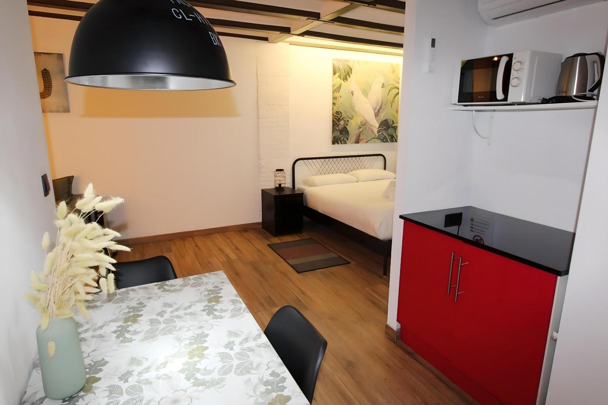 Increible Apartamento Con Terraza Al Lado De Torres De Quart Valencia Exterior photo