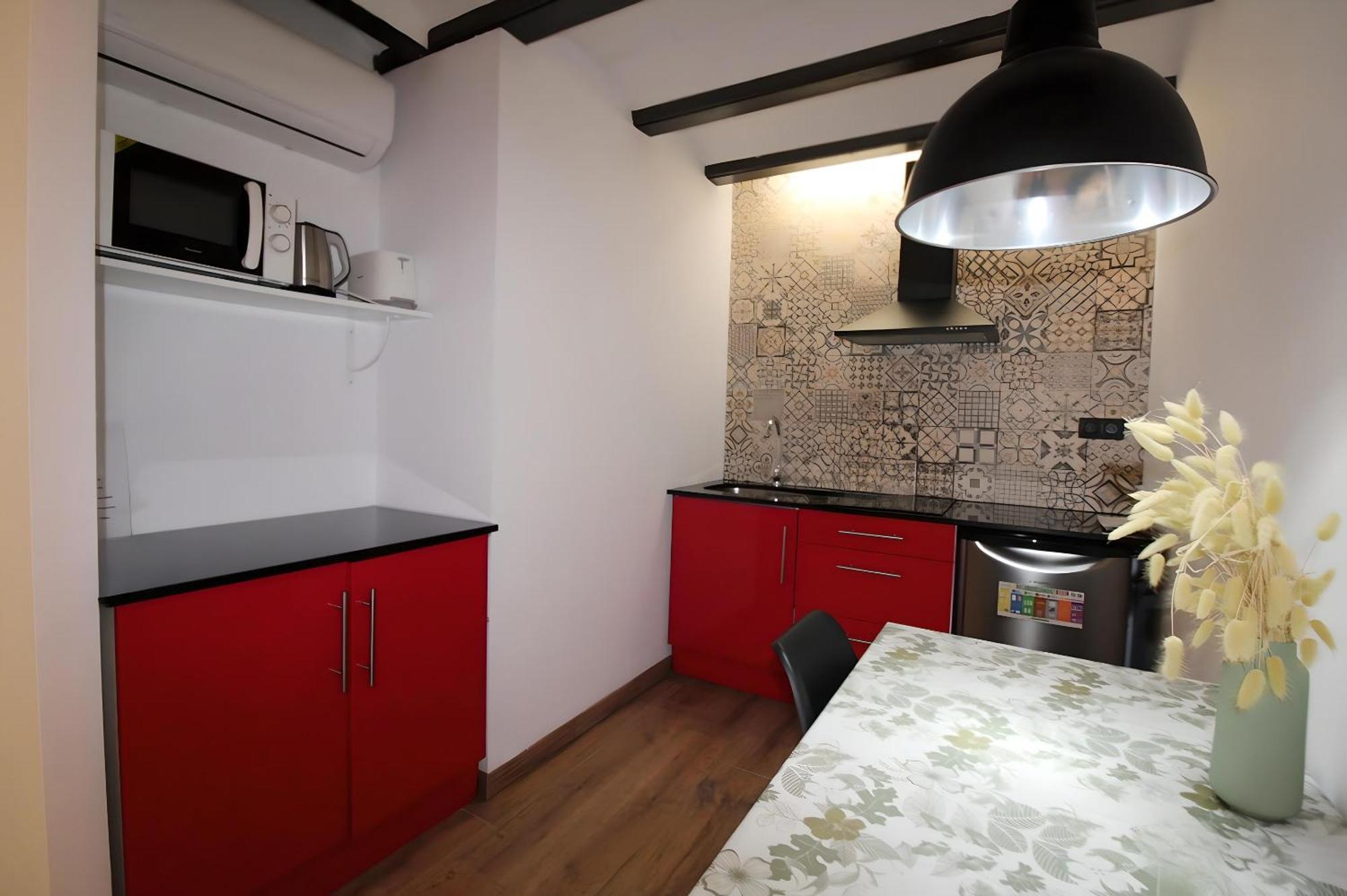 Increible Apartamento Con Terraza Al Lado De Torres De Quart Valencia Exterior photo