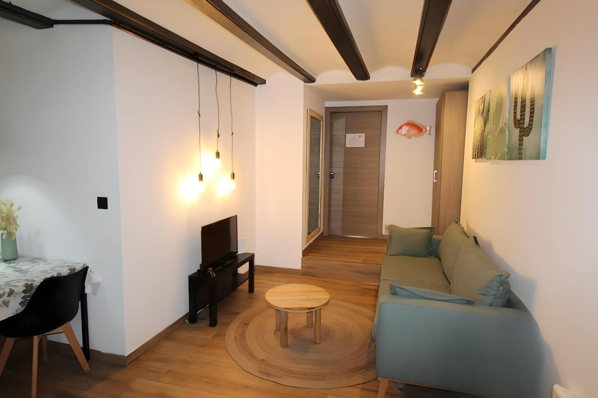 Increible Apartamento Con Terraza Al Lado De Torres De Quart Valencia Exterior photo